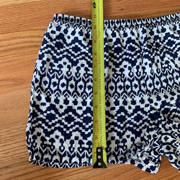 Old Navy shorts.- sz XL (14) - Picture 3 of 3